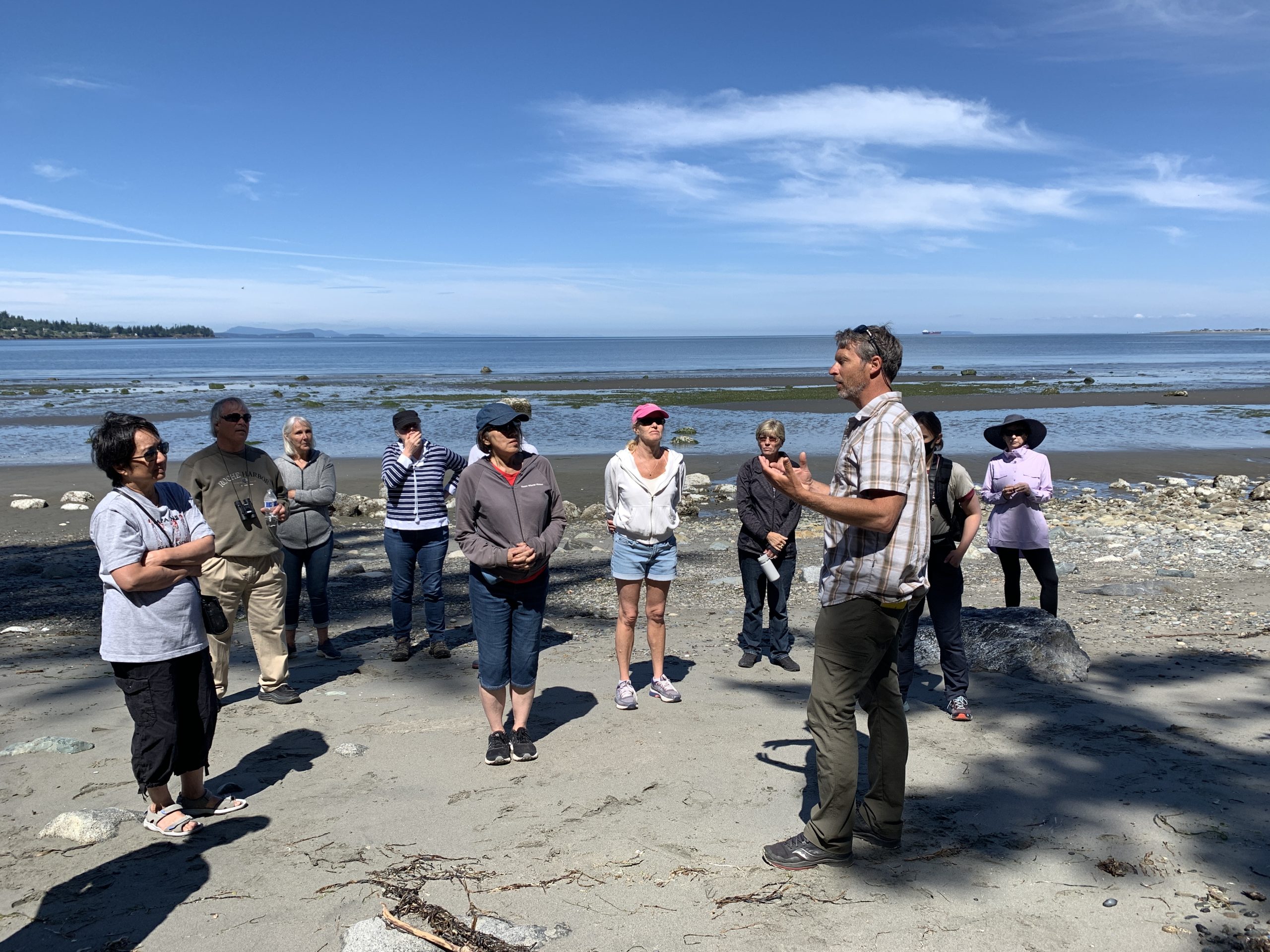 7_How We Help_Beach Walks